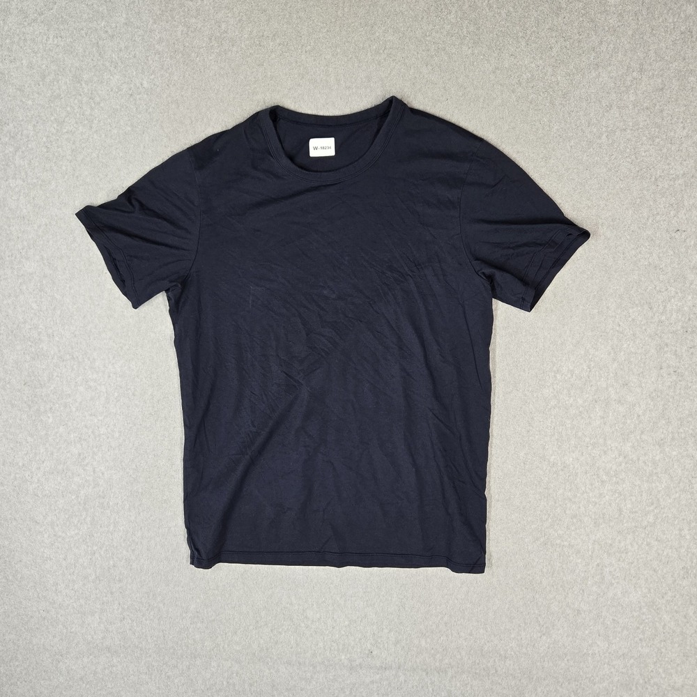 Lululemon Men Shirt L Navy Logo Metal Vent Short Sleeve